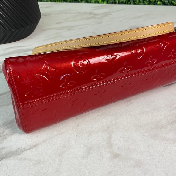 Louis Vuitton Monogram Red Roxbury Drive Vernis Handbag with Dustbag and Box! - Picture 4 of 12